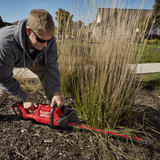 Milwaukee M18â„¢ FUELâ„¢ 24" (610 mm) Hedge Trimmer Kit (2x 6.0Ah) - M18CHT602