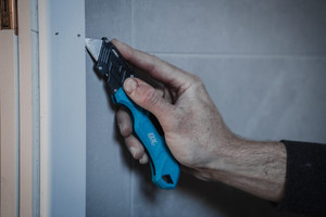 OX Tools Pro Heavy Duty Fixed Blade Folding Knife w/Easy Change Blade Button - OX-P224301