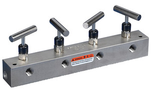 Order In - Enerpac AM41 Split Flow Manifold For Single Acting Hydraulic Cylinders - 7 Port - 3/8" NPTF - 700 Bar