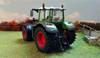 1:32 Fendt 724 Vario Tractor
