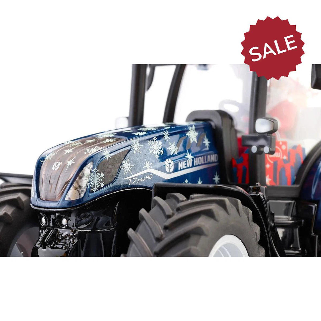 SIKU 1:32 Christmas Tractor 2023 Edition - Finnegan's Corner