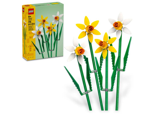 LEGO Botanicals Daffodils, Faux Flowers Set 40747