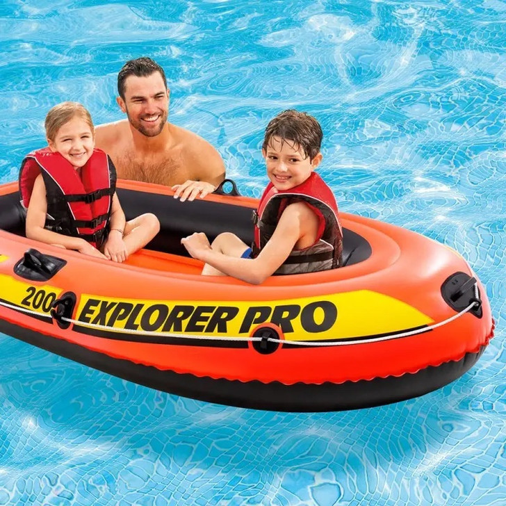 Explorer Pro 200 Boat