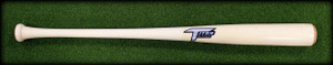 The P23:4 medium barrel and balanced swing allows for quick and powerful swings The P23:4 medium barrel and balanced swing allows for quick and powerful swings