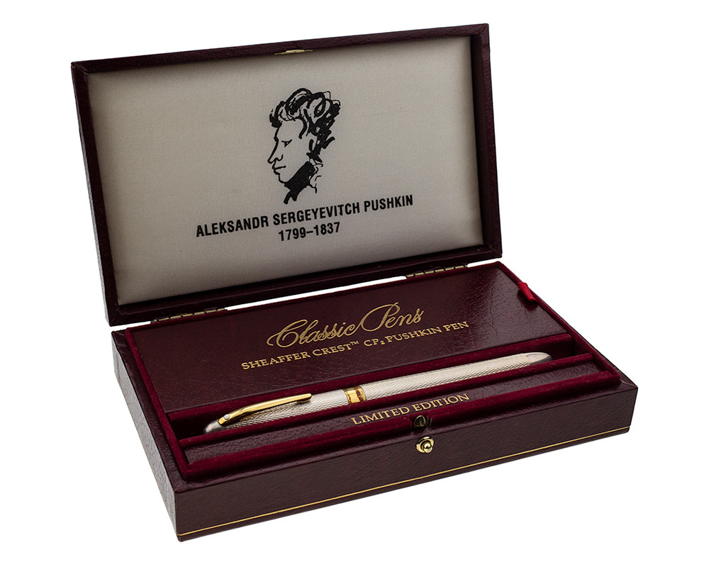 Classic Pens Sheaffer Crest CP2 Pushkin Fountain Pen - Sterling