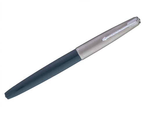 Parker VP - Blue with Lustraloy Cap, 14kt Fine Nib (2025-0701-02)