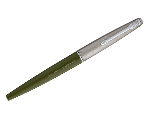 Parker 45 Fountain Pen - Olive Green, Steel Medium Nib (2025-0701