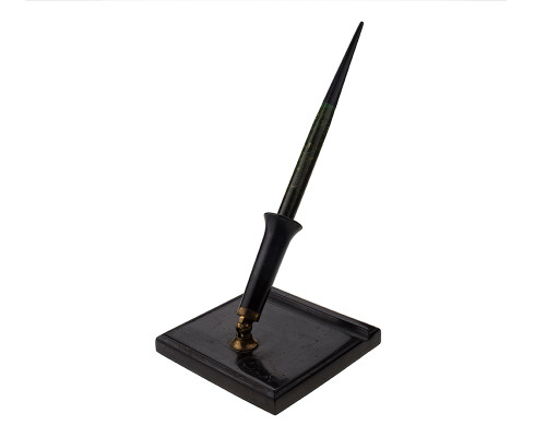 Sheaffer 46 Special Desk Set - Jade with Black Base, 14kt Medium Nib (2025-0911-21)