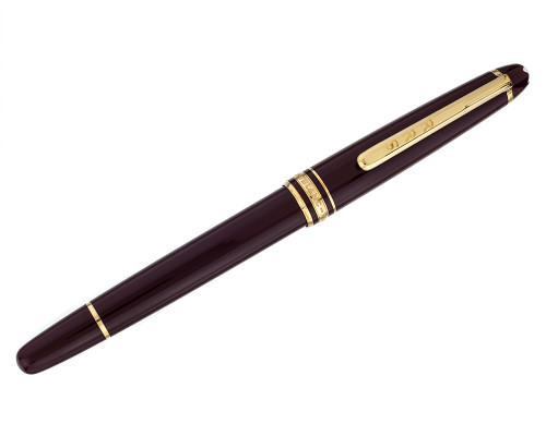 Montblanc 163R Rollerball Pen - Burgundy with Gold Trim (2025-1213-22)