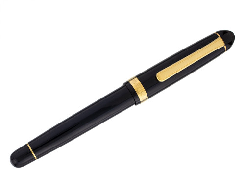 Platinum 3776 Century Fountain Pen - Black with Gold Trim, 14kt MusicNib (2026-0206-b8)