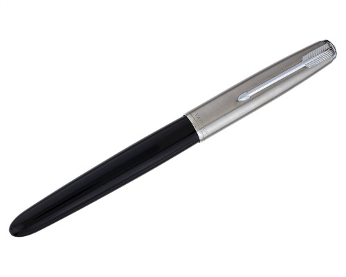 Parker 51 Aerometric - Black with Lustraloy Cap and Demo Hood, 14kt Fine Nib (2026-0319-09)