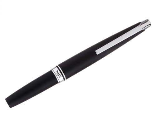 Pilot Volex Fountain Pen - Black, Steel Fine NIb (2026-0617-01)