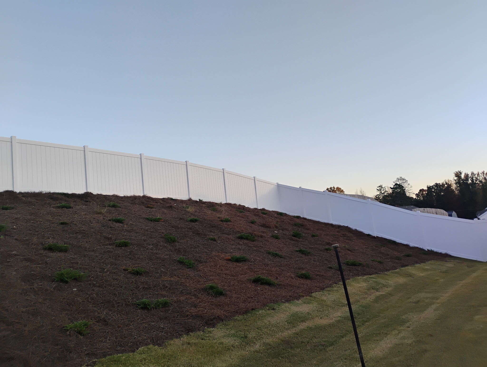 6 ft privacy vinyl fence