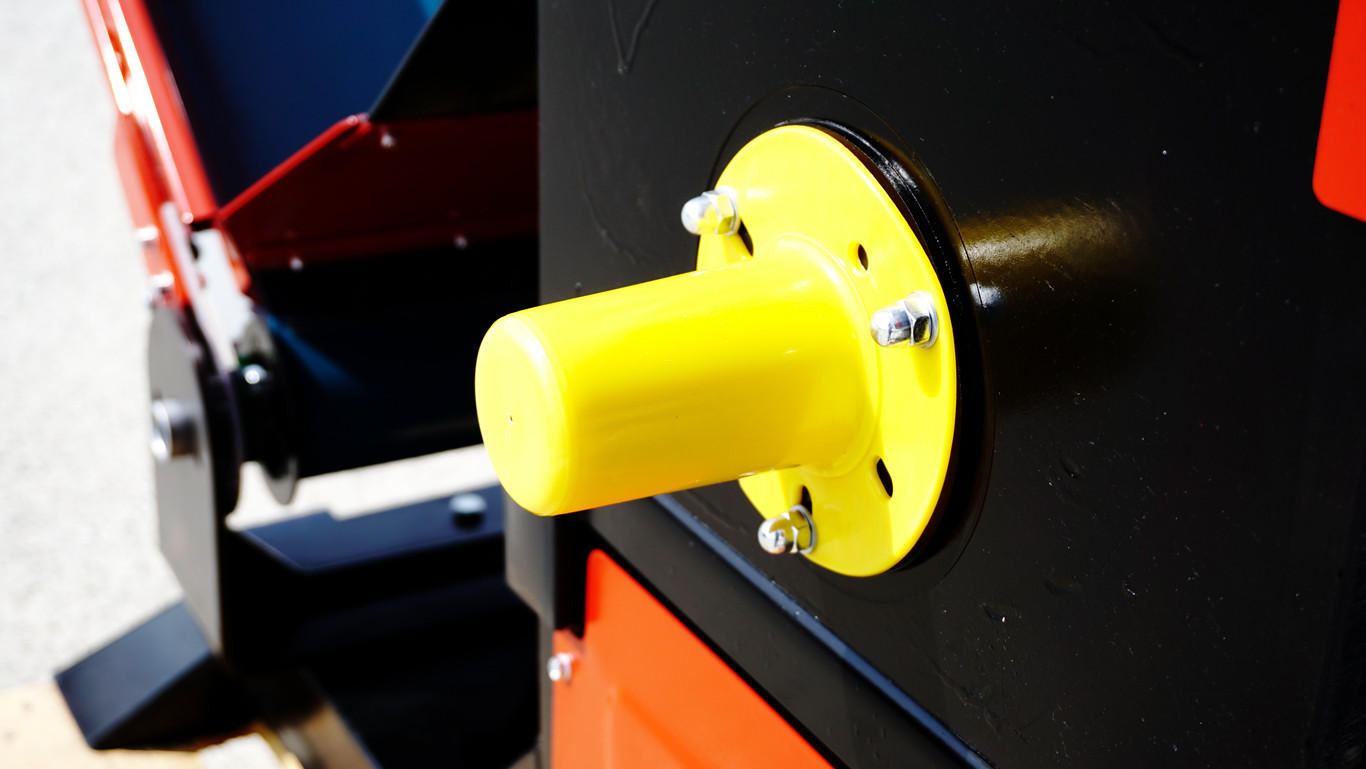 Remet RP200 Pro Series PTO Branch Logger - Northern Woodsmen