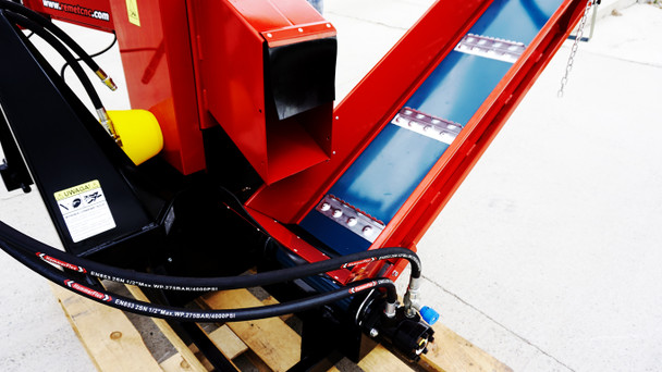 Remet RP150 Pro Series branch logger discharge into conveyor