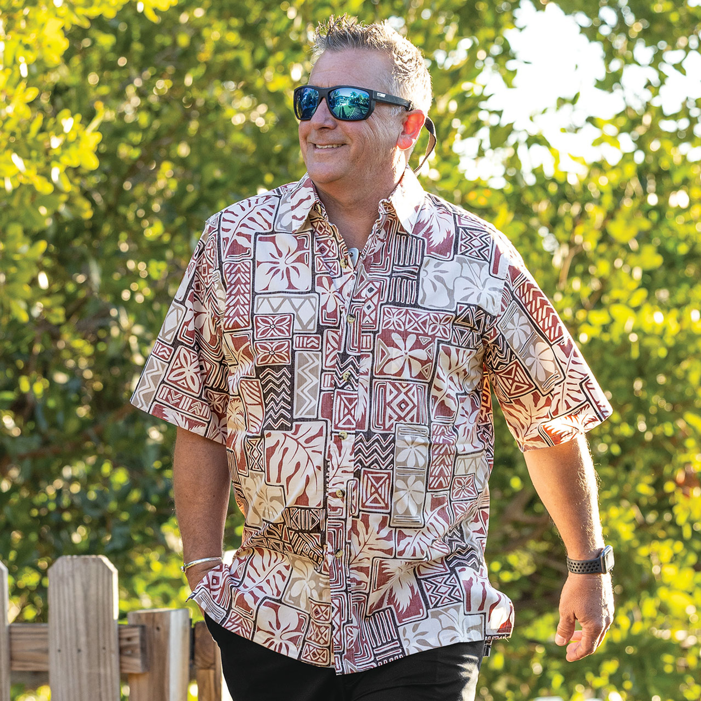 Go Barefoot Hibiscus Block Print Shirt at Sportif | Sportif USA