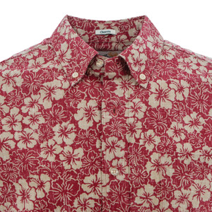 Reyn Spooner Biscus Bounty Print Shirt studio alt1