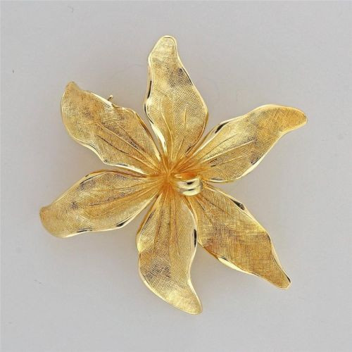 Vintage 1960 Tiffany + Co 14k Germany 3D Textured Flower Pin