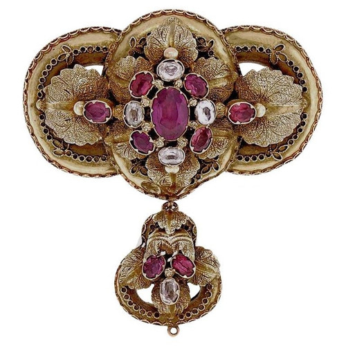 GIA Antique Georgian 1830's Natural Garnet Beryl Yellow Gold Patina Brooch
