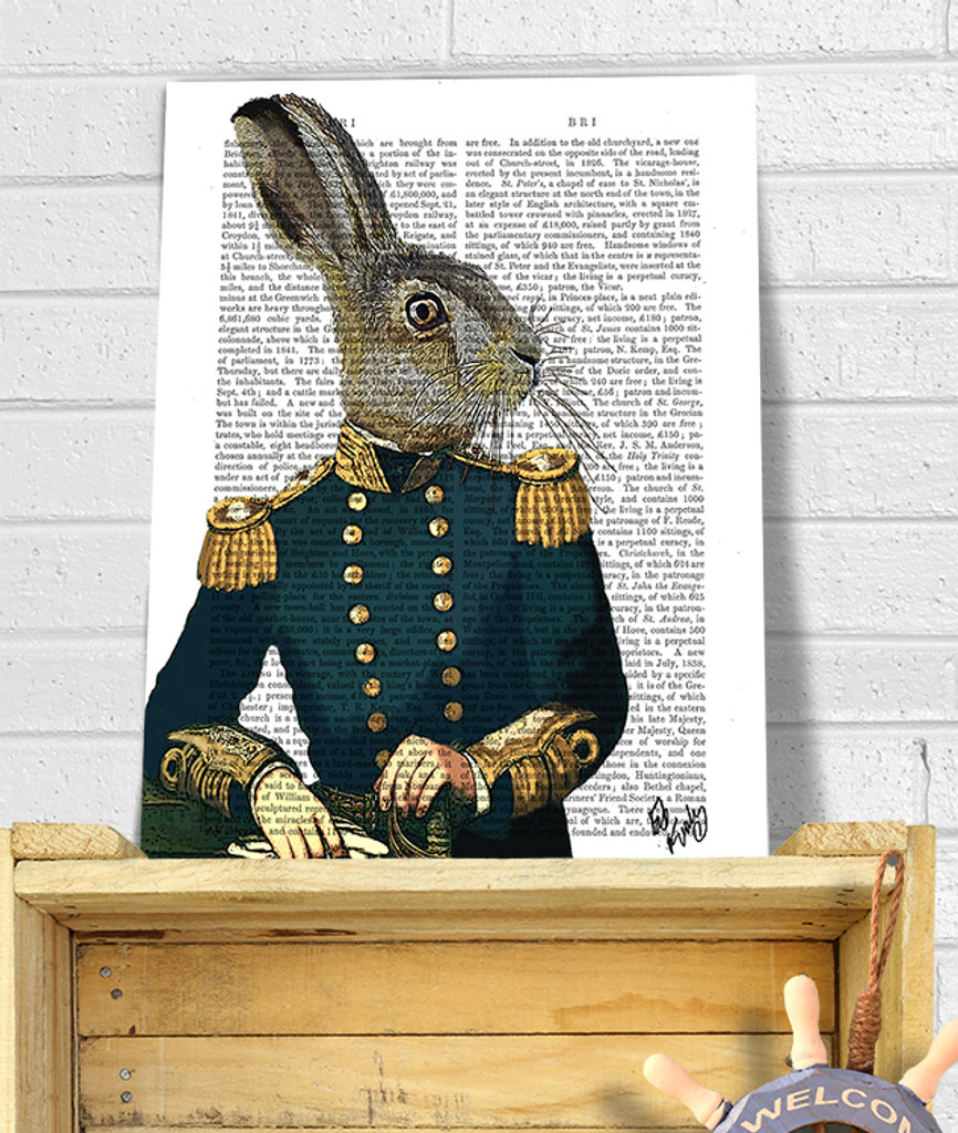 Lieutenant Hare Lifestyle
