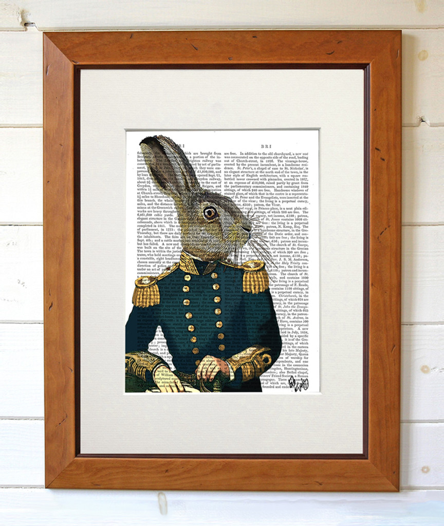 Lieutenant Hare in Honey Frame