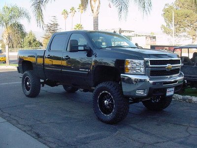 CST Performance 6" Suspension System, CSt Performance Torsion Key Kit, CST Performance Nitrogen Charged Front and Rear Shocks, 20x9 Incubus Supernatural Wheels Black and Machined Finish, 37x13.50x20 Toyo Open Country M/T Tires