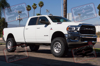 2020 Ram 3500 - BDS / Fox - 4" Lift - 18" RG2 XD Wheels - 37" Nitto Tires