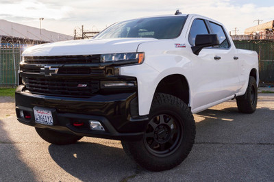 2020 Chevy Silverado 1500 Trail Boss - Icon Vehicle Dynamics - 1.5" Level - Method Race Wheels - Nitto Ridge Grappler