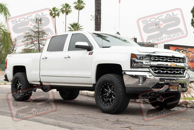 2016 Chevy Silverado 1500 - 4" Lift - CST Suspension - AMP Research - Fuel Off-road Wheels - Falken Tires