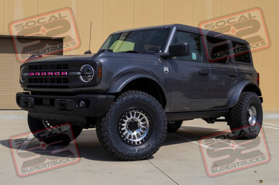 2025 Ford Bronco Big Bend - ReadyLIFT - 1.25" Lift - KMC Wheels - Toyo Tires