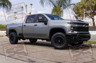 2025 Chevy Silverado 2500 HD - Maxtrac Suspension - 1" Rear Drop - Method Race Wheels - Toyo Tires