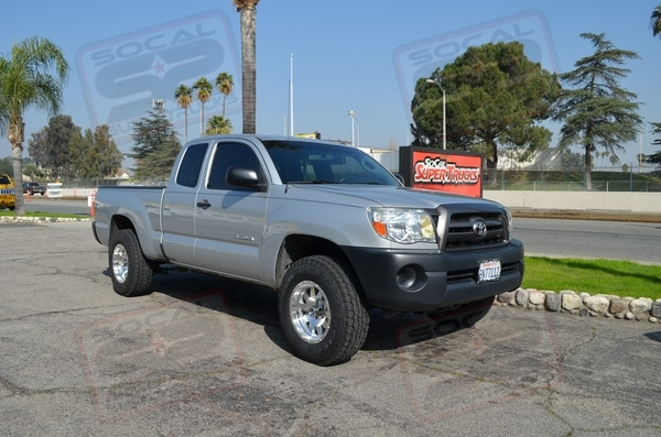 Readylift 2.75" SST Leveling System, 16" Method #MR301 "Standard" Diamond Finish Wheels Wrapped w/245/75/16 Falken Wild Peak All Terrain Tires