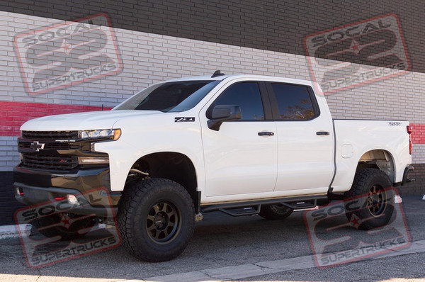 2019 Chevy Silverado Trail Boss - BDS / Fox 4" Lift - 17" Method Race Wheels - 35" Toyo Tires