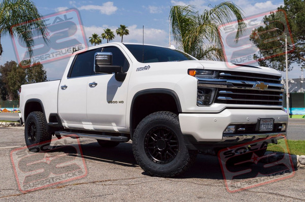 2022 Chevy Silverado 2500 HD - 2"-3" Lift - Cognito / Fox- Raceline Wheels - Toyo Tires