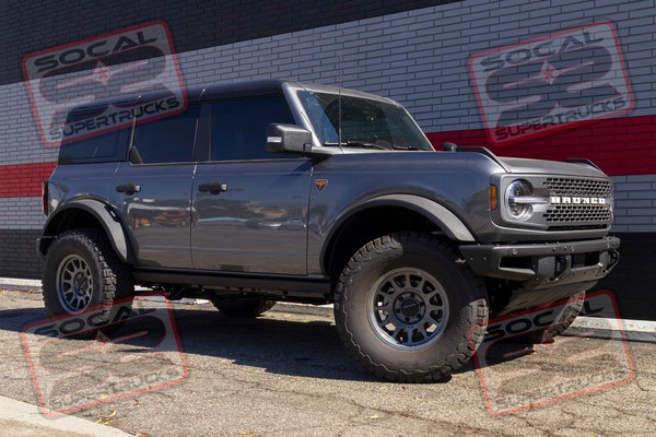 2025 Ford Bronco Badlands - ReadyLIFT - 1.25" Lift - Method Race Wheels - BF Goodrich Tires