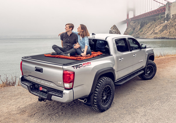 Bak Revolver X4 Hard Rolling Truck Bed Cover 15 F150 8ft Bed