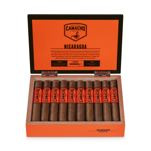 Camacho Nicaragua Robusto Zigarren in der 20er Kiste, offen Camacho Nicaragua Robusto Zigarren in der 20er Kiste, offen