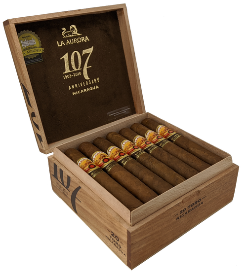 La Aurora 107 Anniversary Nicaragua Toro Zigarre