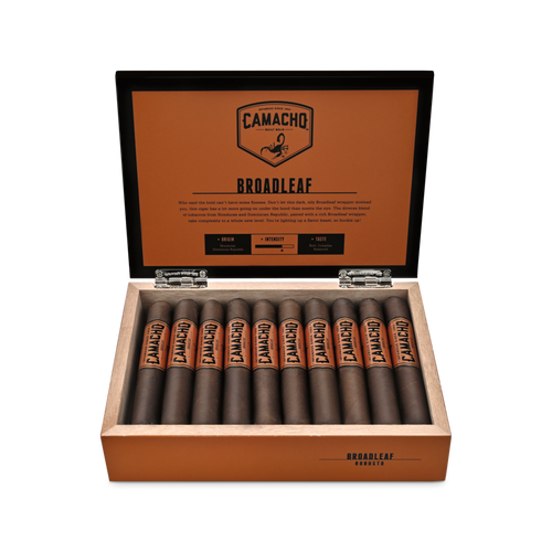 Camacho Broadleaf Robusto Zigarren in der 20er Kiste mit geöffnetem Deckel
