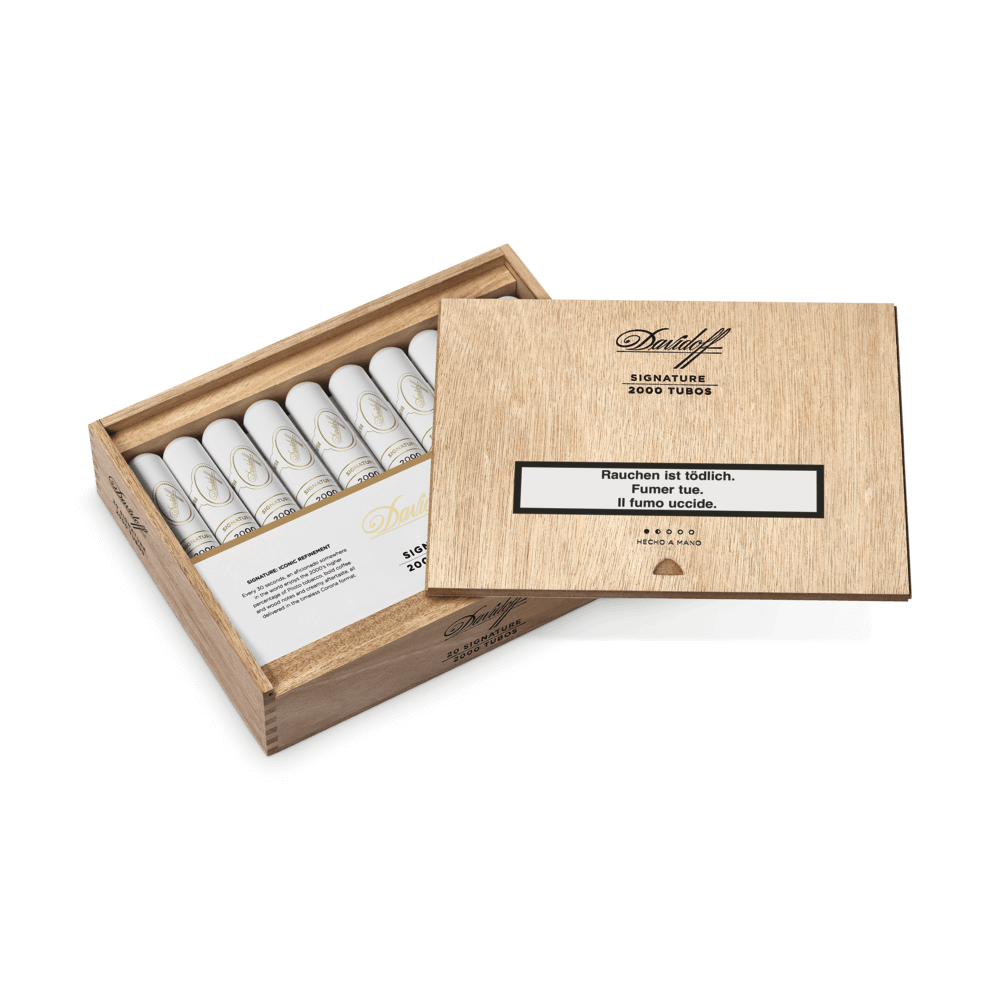 Offene Kiste mit Davidoff Signature 2000 Zigarren