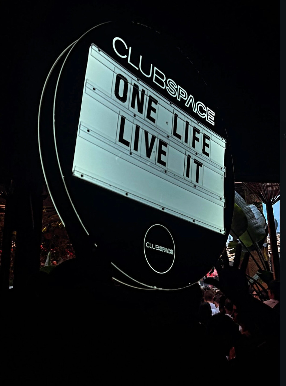 MARQUEE MESSAGE BOARD - NIGHTCLUB SIGNS