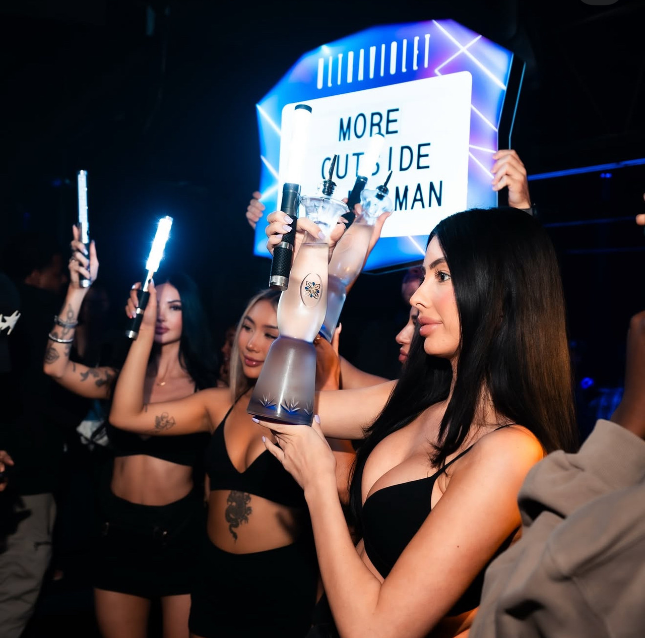 CUSTOM MARQUEE SIGN - NIGHTCLUB SIGNS CUSTOM MARQUEE SIGN - NIGHTCLUB SIGNS