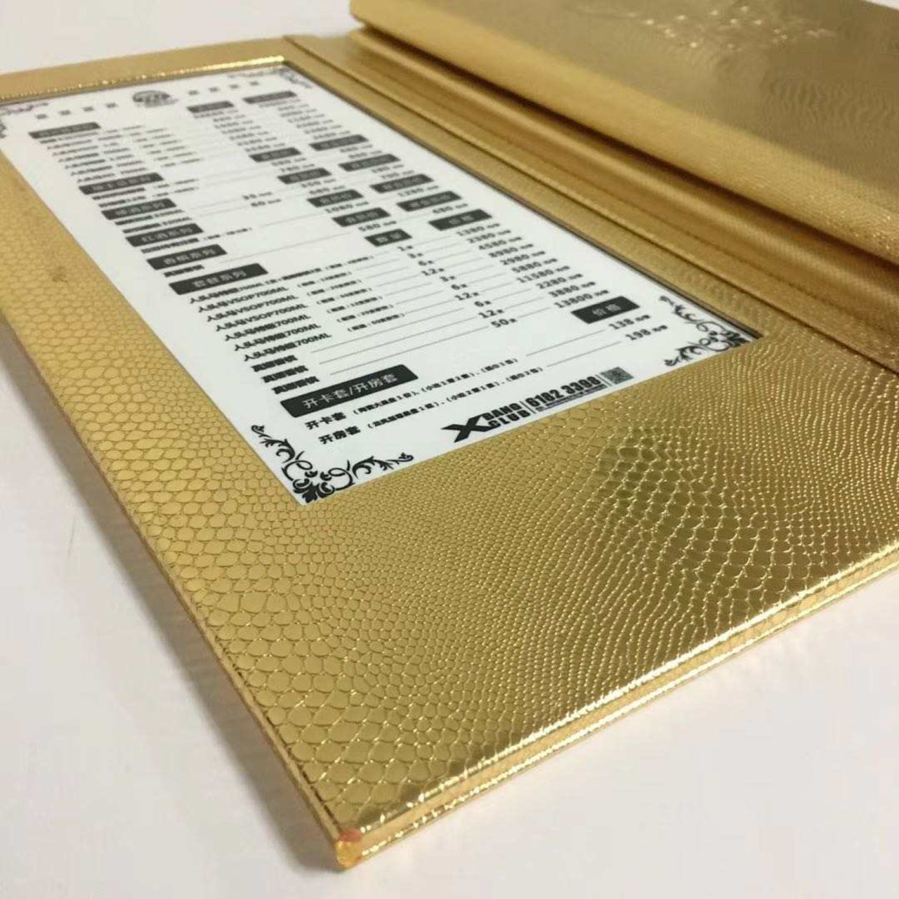 CUSTOM LIGHT UP MENUS
