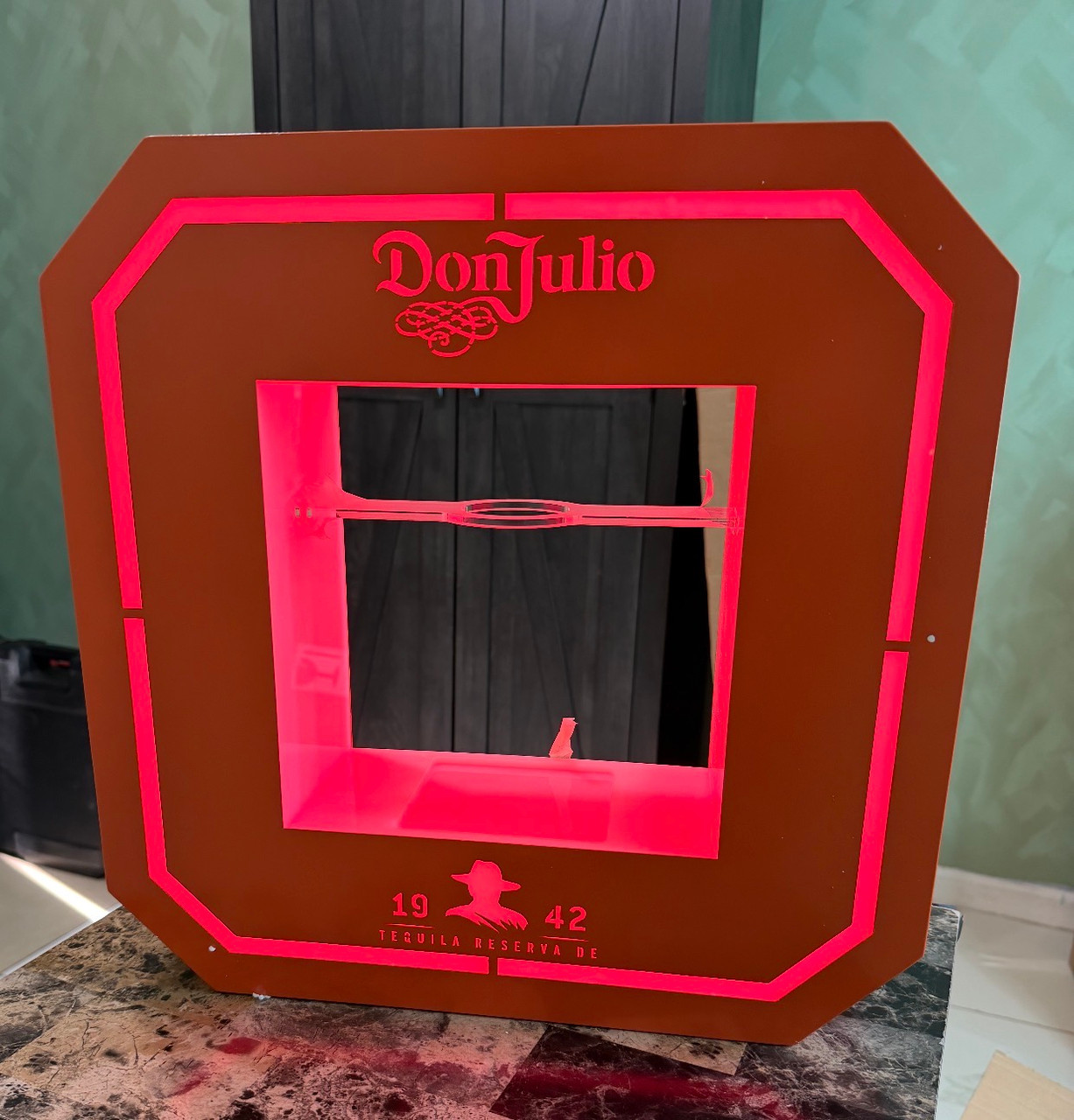 DON JULIO REPOSADO BOTTLE PRESENTER