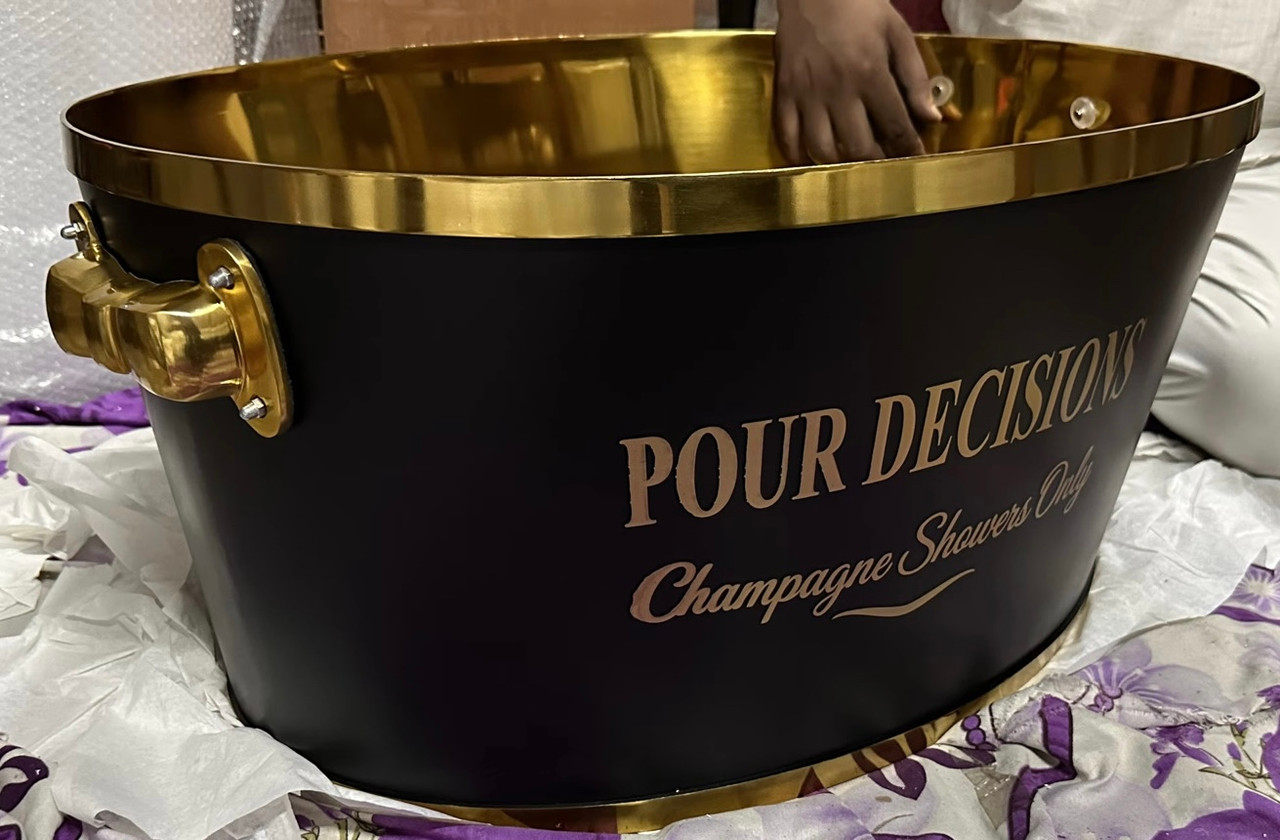 CUSTOM BOTTLE SERVICE BUCKETS