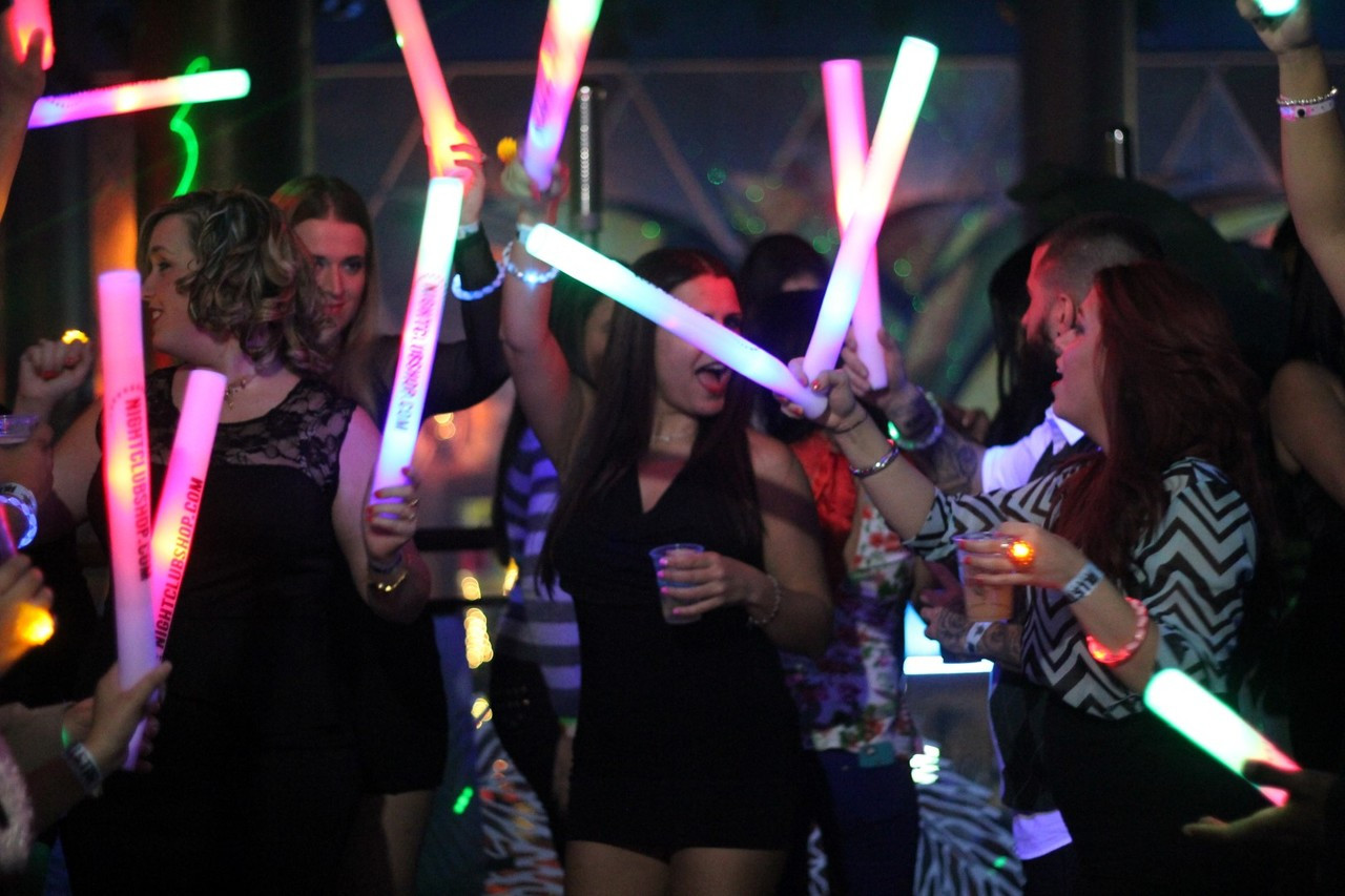 LED GLOW STICKS