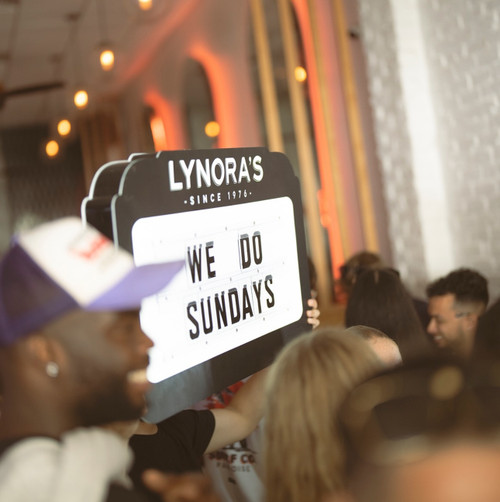 MESSAGE BOARD BOTTLE PRESENTER SIGN - MARQUEE BLACK OUT MESSAGE BOARD BOTTLE PRESENTER SIGN - MARQUEE BLACK OUT