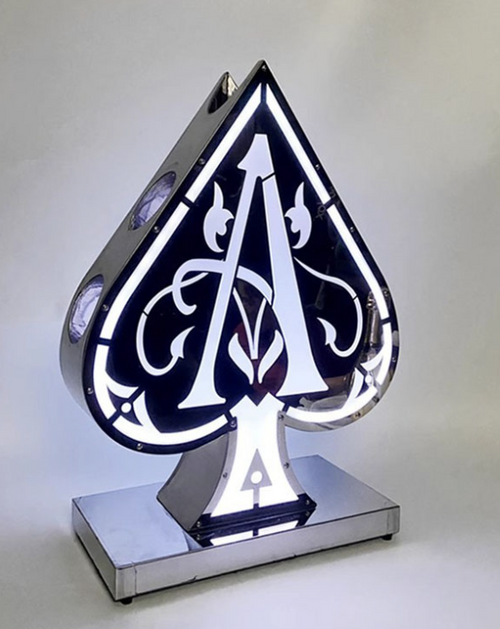 ACE OF SPADES BOTTLE PRESENTER ACE OF SPADES BOTTLE PRESENTER