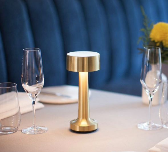 dinner-table-lamp-table-lambs-restaurant-table-lamps-cordless-table-lamps-nightclub-table-lamps-decoration-lamps.png