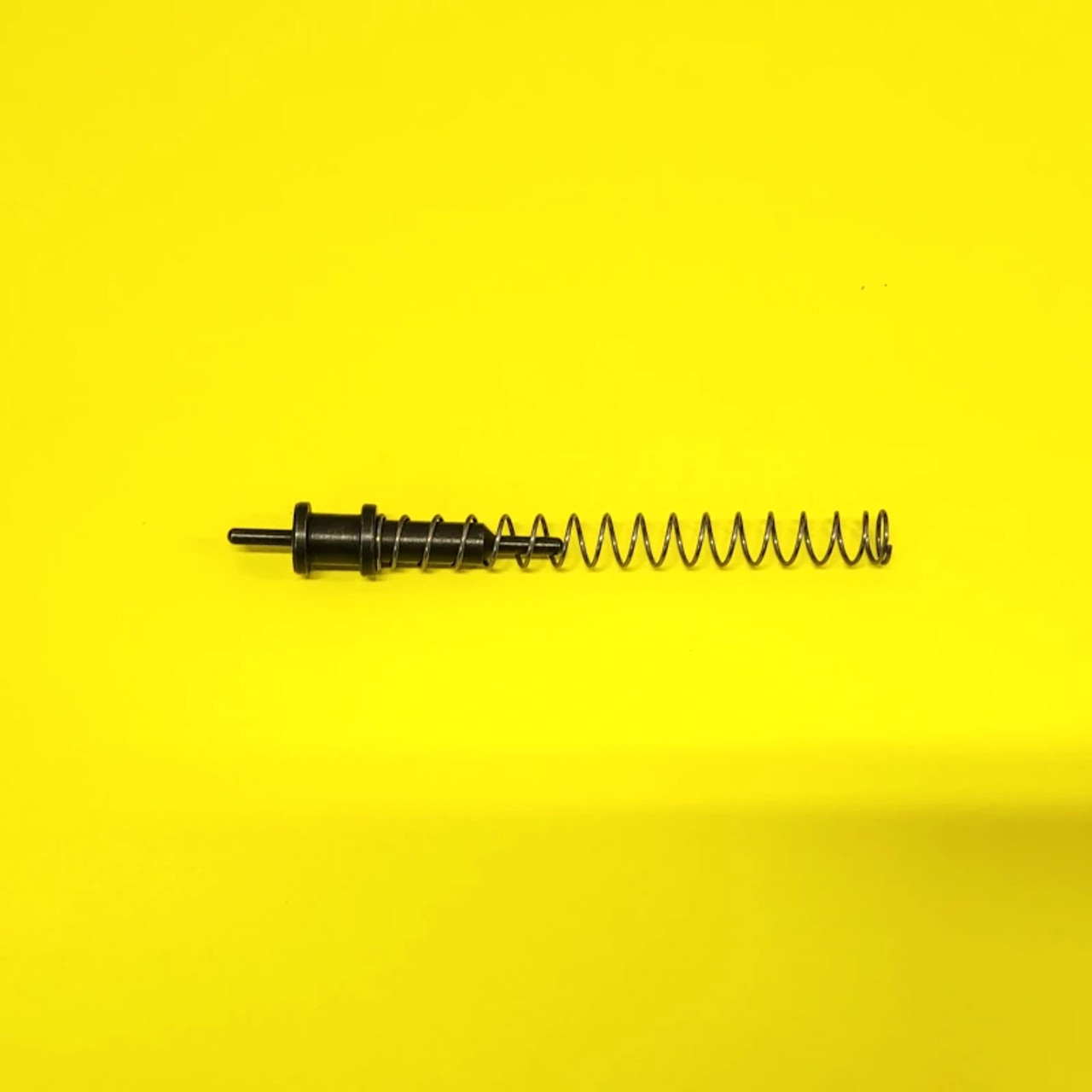 davis p 32 Firing Pin and Spring